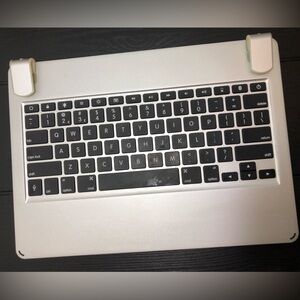 BRYDGE Silver Tablet Keyboard Case with Black Keys